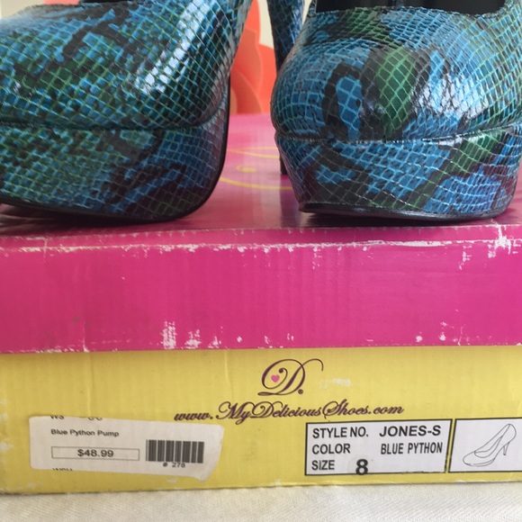 Blue python pump - Picture 5 of 6